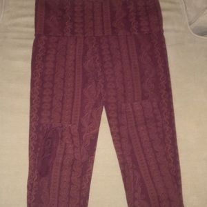 Red cotton high-waisted pants